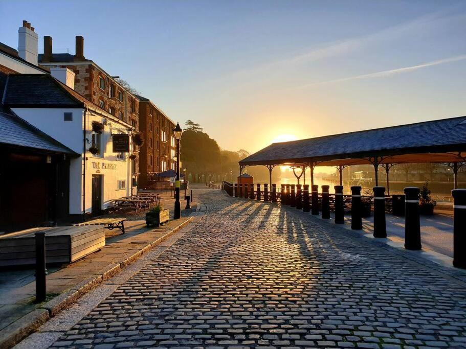 Classy Family House-gym-free Parking-train Station Exeter